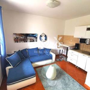 OTOK KRK, NJIVICE - Dva apartmana s pogledom na more