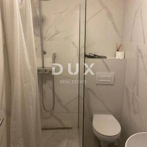 OTOK KRK, NJIVICE - Etaža kuće na prvom katu s dva apartmana