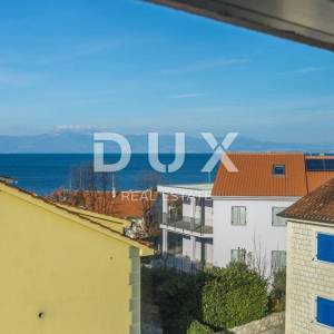 OTOK KRK, NJIVICE - Kuća s apartmanima i poslovnim prostorom