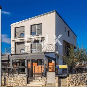 OTOK KRK, NJIVICE - Kuća s apartmanima i poslovnim prostorom