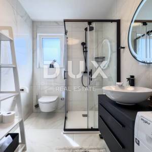 OTOK KRK, NJIVICE - moderan apartman u novogradnji s terasom