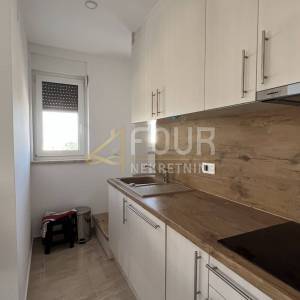 Otok Krk, Njivice, novogradnja, 2s+db, 2 terase, blizina mora