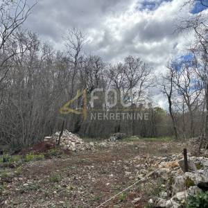 Otok Krk, Njivice, poljoprivredno zemljište, 670m2