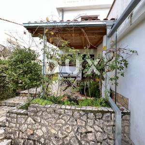 Otok Krk, Njivice - Samostojeća kuća sa velikom okućnicom