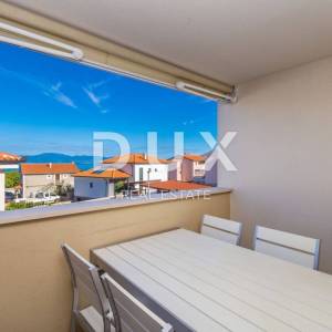 OTOK KRK, okolica Malinske - Dvoetažni apartman s panoramskim pogledom na more