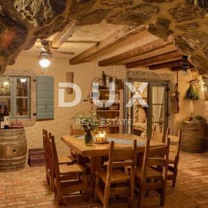 OTOK KRK, okolica MALINSKE - Luksuzna rustikalna vila