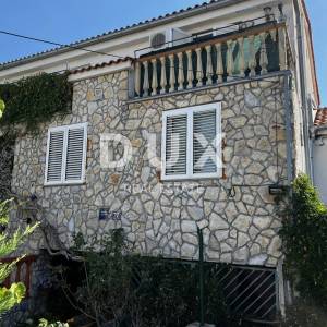 Otok Krk, okolica Šila -  Kuća s pogledom na more