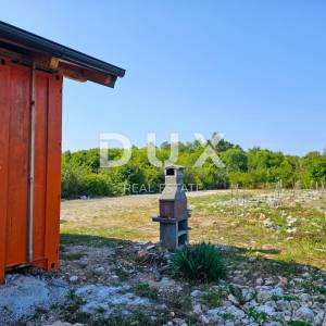 OTOK KRK, OMIŠALJ - Miran kutak u prirodi - Prilika za bijeg od svakodnevnice