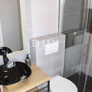 OTOK KRK, POLJICA (okolica) - Moderna vila 4S+DB, bazen, roštilj, parking
