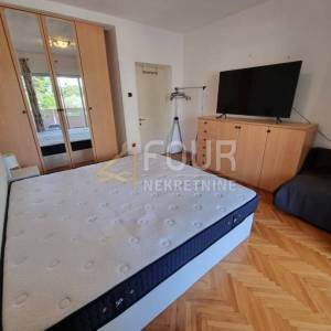 Otok Krk, Punat, 3s+db, balkon, 100m od mora!