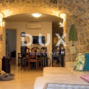 OTOK KRK, PUNAT - Autentična. Kamena. S mediteranskim vrtom, kuća 80 m od mora!!