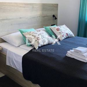 OTOK KRK, PUNAT, kompletno uređen i opremljen apartman