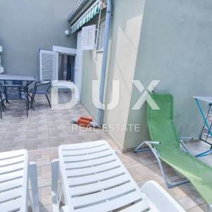 OTOK KRK, PUNAT - PRILIKA 1.red do mora! - Povijesna kamena kuća