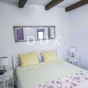 OTOK KRK - Renovirana kamena kuća, prepuna šarma i autentičnih detalja