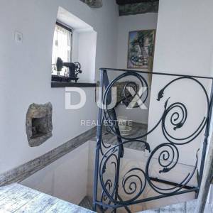OTOK KRK - Renovirana kamena kuća, prepuna šarma i autentičnih detalja