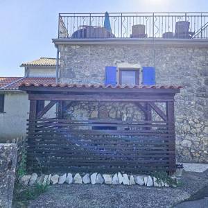 OTOK KRK - Renovirana kamena kuća, prepuna šarma i autentičnih detalja