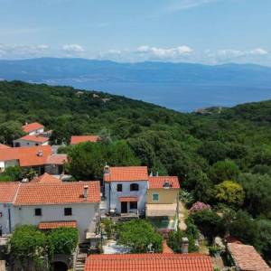 OTOK KRK, RISIKA - Dvojna kuća u blizini mora!