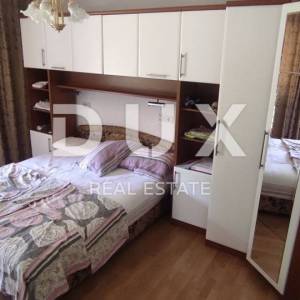 OTOK KRK, RISIKA - Predivna kuća sa 4 apartmana