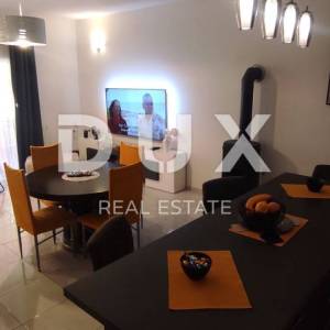 OTOK KRK, RISIKA - Predivna kuća sa 4 apartmana