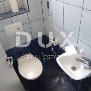 OTOK KRK, RISIKA - Predivna kuća sa 4 apartmana