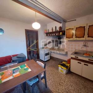 Otok Krk, samostojeća stara vila s puno potencijala!