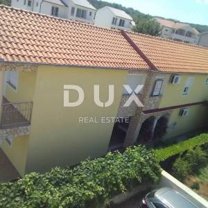 OTOK KRK, ŠILO-kuća sa 5 apartmana