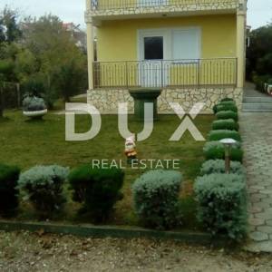 OTOK KRK, ŠILO-kuća sa 5 apartmana