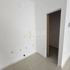 Otok Krk, Šilo, novogradnja, 68.70m2, 3s+db, 2 lođe, pogled na more