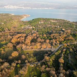 Otok Krk, Šilo -  Očišćeno, ravno poljoprivredno zemljište, buduće građevinsko, 600m do prekrasnih plaža, mora i supermarketa s...