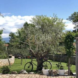 Otok Krk, Šilo - okolica, prekrasna kuća s bazenom