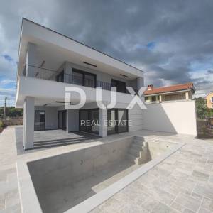 OTOK KRK, šire područje grada Krka - Luksuzna vila s pogledom na more