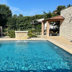 Otok Krk, Soline - okolica, novogradnja s bazenom 149.76m2, konoba