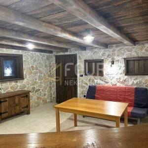 Otok Krk, Soline - okolica, novogradnja s bazenom 149.76m2, konoba