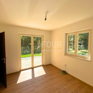 Otok Krk, Soline - okolica, samostojeća kuća s bazenom, 230m2
