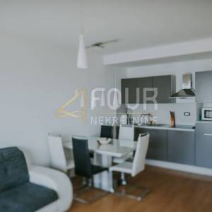 Otok Krk, Stara Baška, apartman 110m2, 1. red do mora