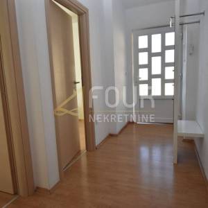 Otok Krk, Stara Baška, apartman 110m2, 1. red do mora