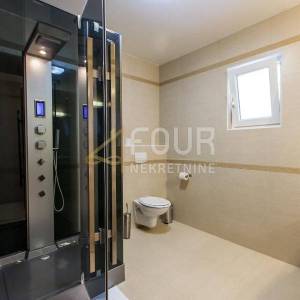 Otok Krk, Stara Baška, apartman 110m2, 1. red do mora