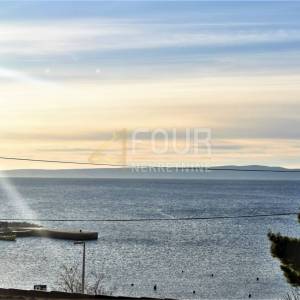 Otok Krk, Stara Baška, apartman 110m2, 1. red do mora