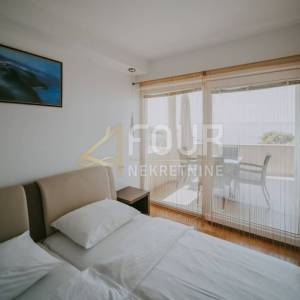 Otok Krk, Stara Baška, apartman 110m2, 1. red do mora