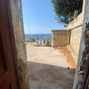 OTOK KRK, STARA BAŠKA - kuća s panoramskim pogledom na more! PRILIKA!