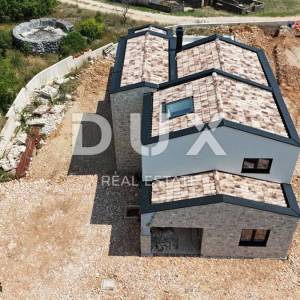 OTOK KRK, unutrašnjost otoka - Luksuzna kuća s bazenom u izgradnji