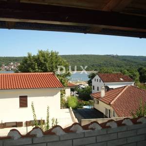 OTOK KRK, UVALA SOLINE - Samostojeća kuća 100 m od mora