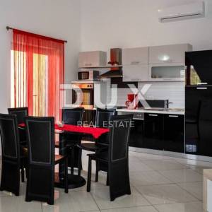 OTOK KRK, VRBNIK - Apartman 95 m2 sa pogledom na more