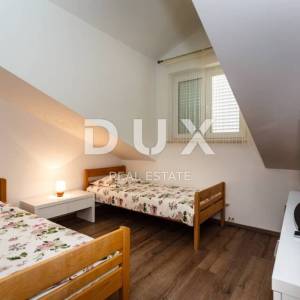 OTOK KRK, VRBNIK - Apartman 95 m2 sa pogledom na more