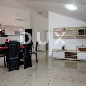 OTOK KRK, VRBNIK - Apartman 95 m2 sa pogledom na more