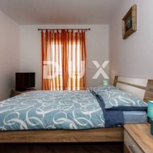 OTOK KRK, VRBNIK - Apartman 99 m2 sa pogledom na more