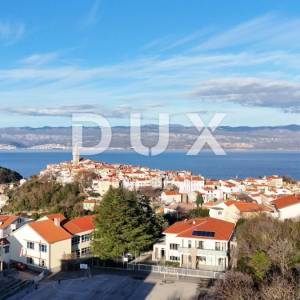 OTOK KRK, VRBNIK (centar) - Građevinsko zemljište + idejno rješenje unikatnog dizajna