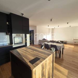 Otok Krk, Vrbnik, kuća s pogledom na more, 152m2, terasa