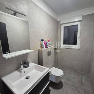Otok Krk, Vrbnik, kuća s pogledom na more, 152m2, terasa