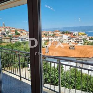 OTOK KRK, VRBNIK - luksuzna kuća, u blizini  mora